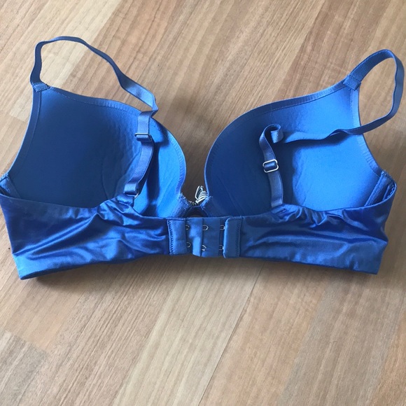 Padded push up - Picture 2 of 3